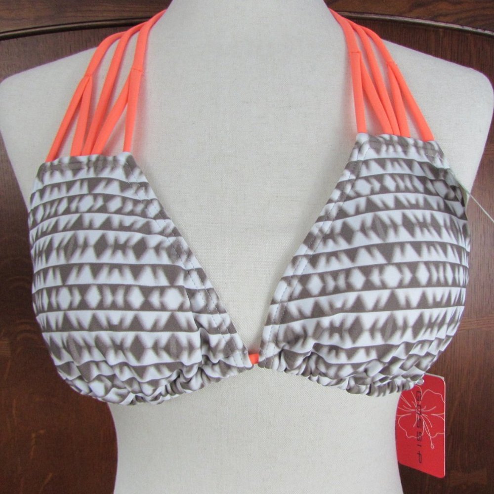 Gossip FIJI WEEJEE Triangle Cup Halter Bikini Top